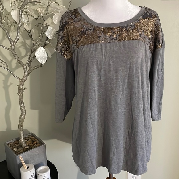 LANE BRYANT PLUS SIZE SHIRT - Picture 1 of 5